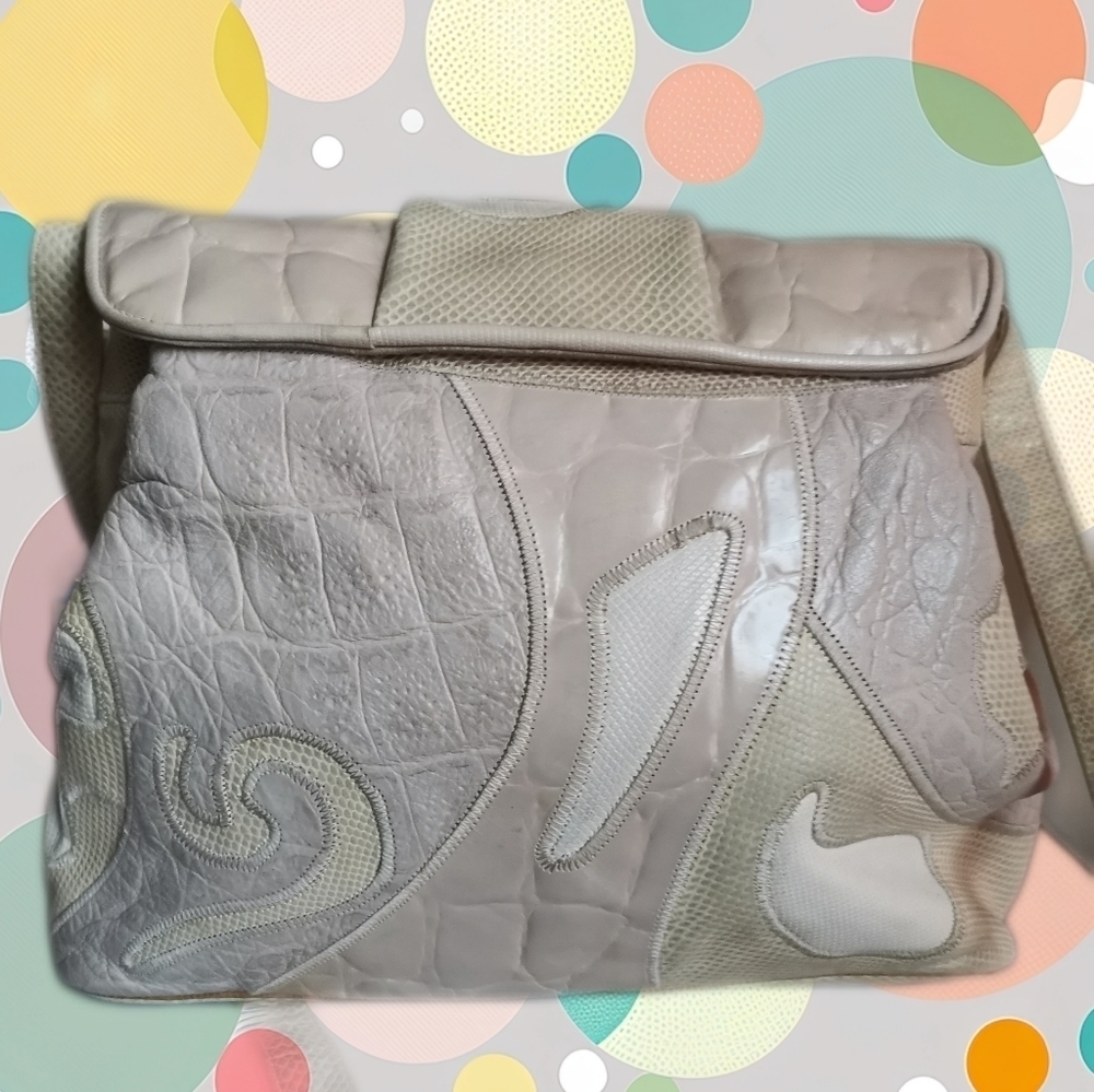 Sharif Vintage Bag - Picture 5 of 10